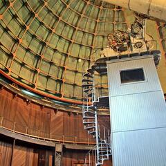 Old Refractor Telescope / Historisches Refraktor Teleskop