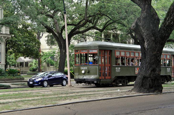 Street car in New Orleans / Die Straßenbahn in New Orleans