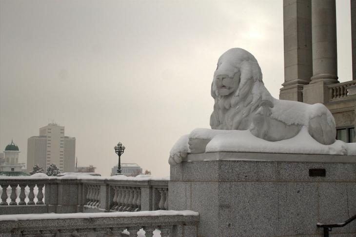 Lion at Utah State Capitol