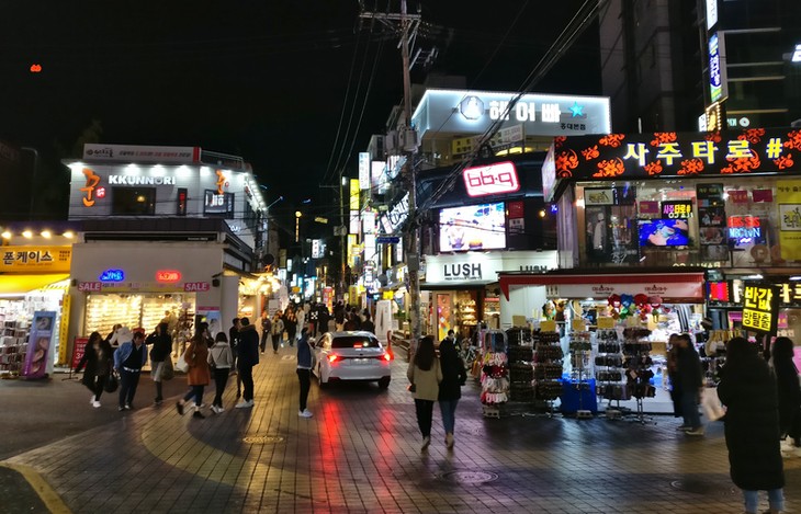 Nightlife in Hongdae